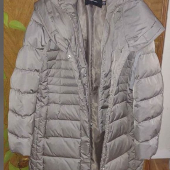 Tahari Women's French Gray Mid-Length Warm Winter Puffer Coat XL - Picture 5 of 9